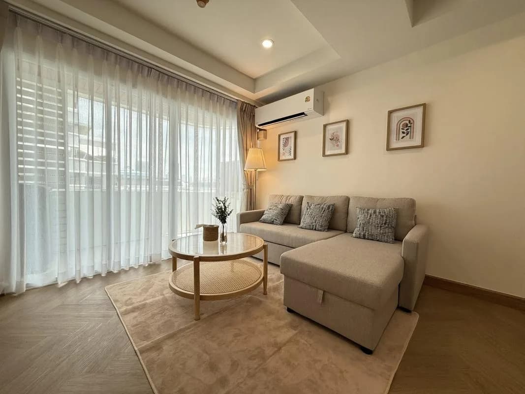 Sun Palace Condominium — photo 1