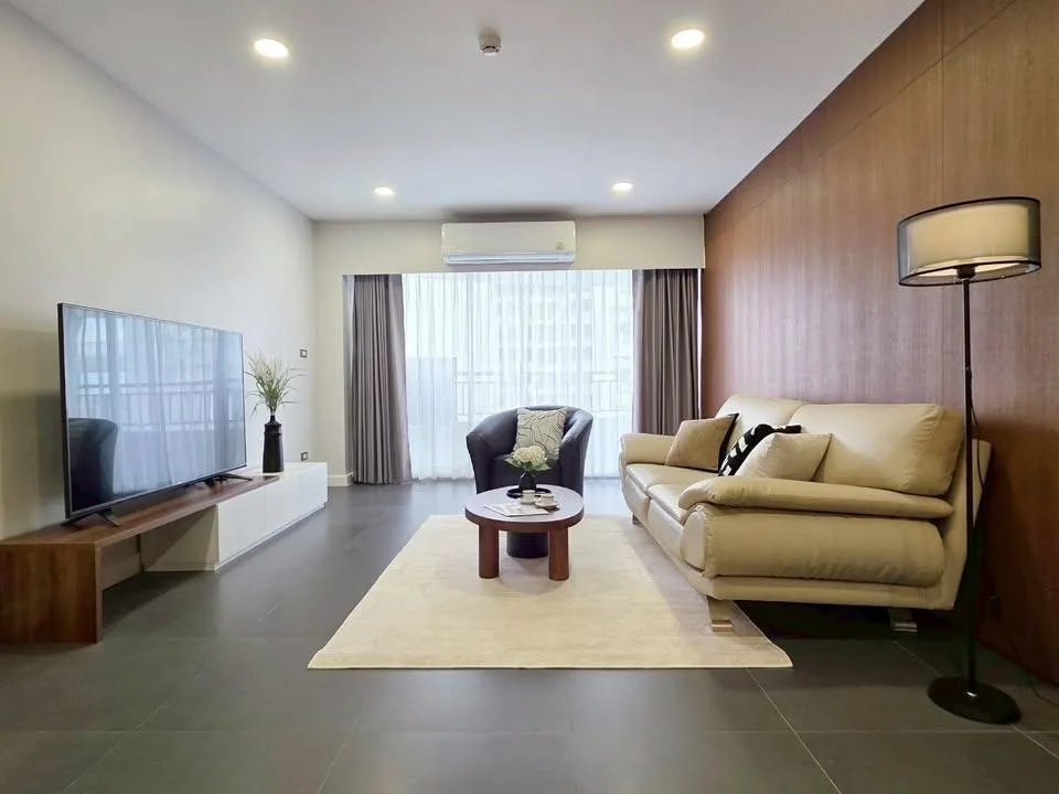 Sathorn Park Place — photo 1