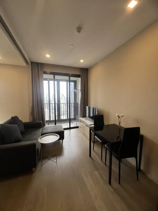 Ashton Asoke — photo 2