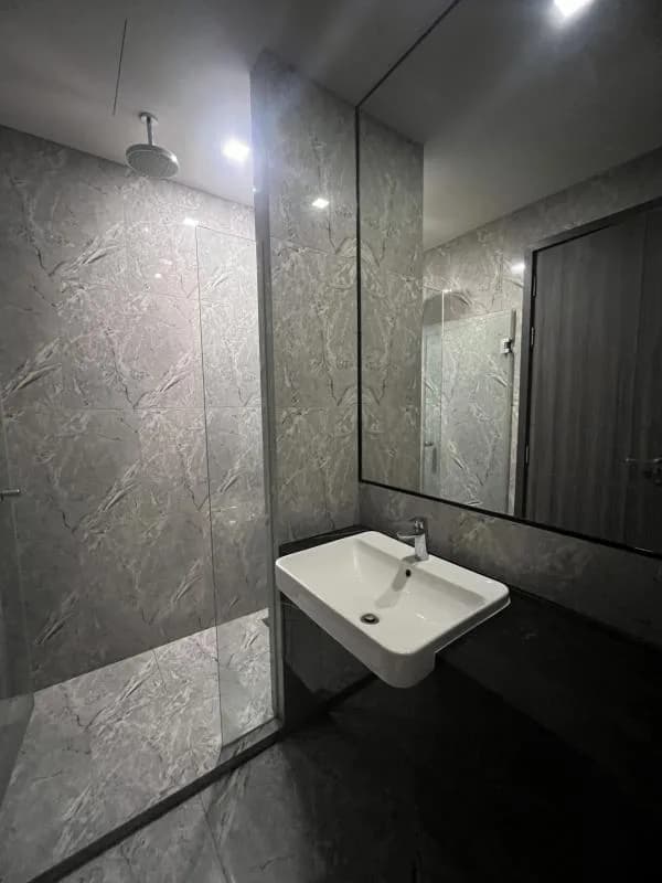 Ashton Asoke — photo 13