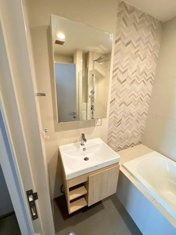 OKA HAUS Sukhumvit 36 — photo 6