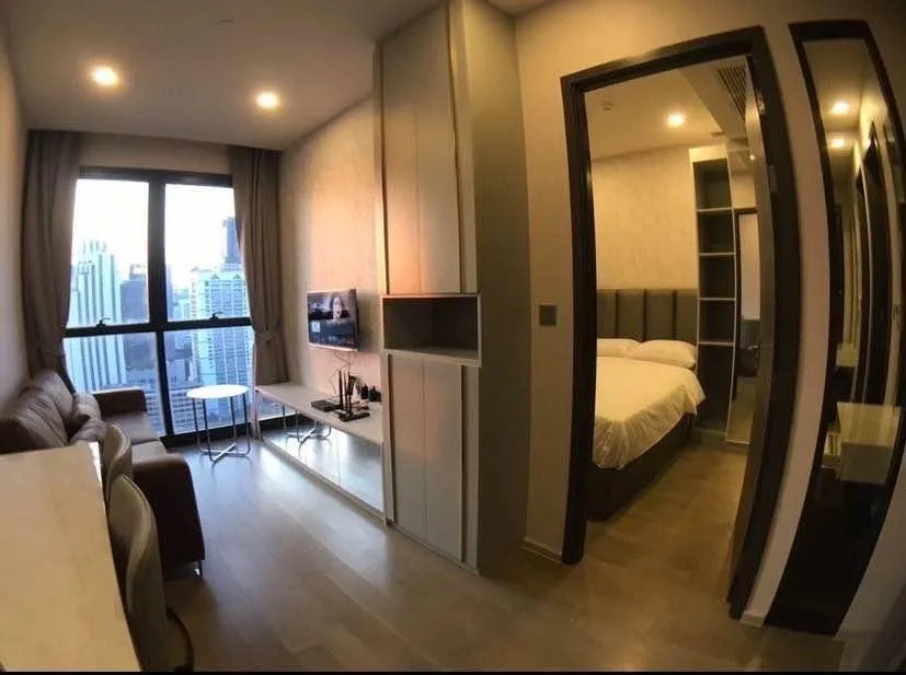 Ashton Asoke — photo 5