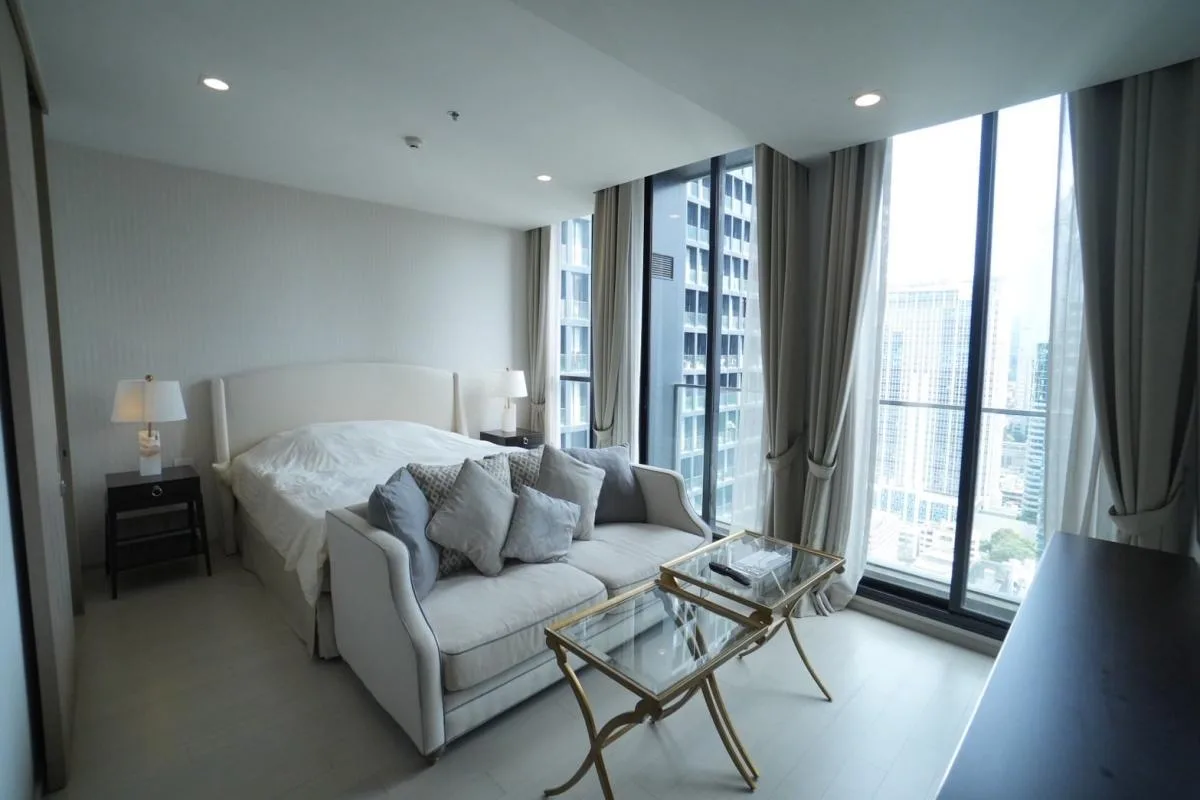 Noble Ploenchit — photo 1