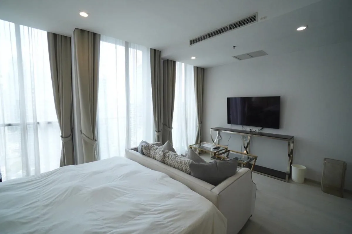 Noble Ploenchit — photo 3