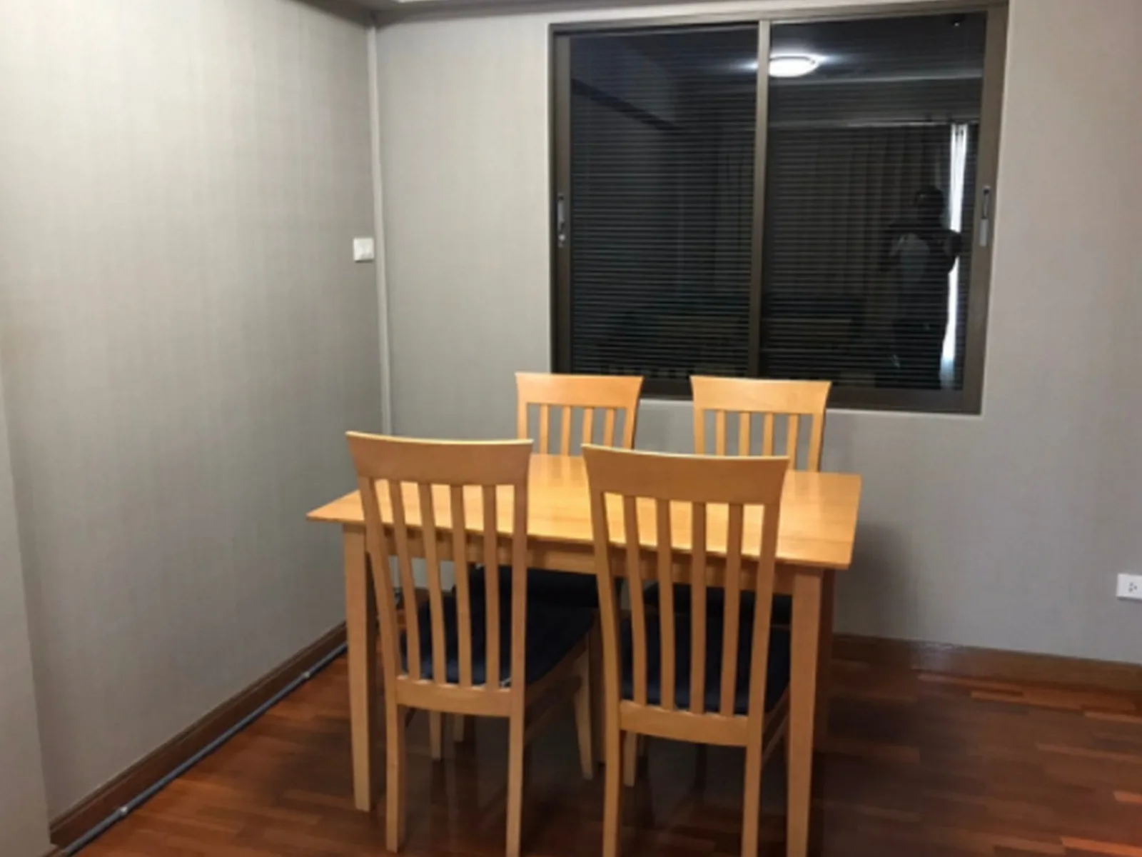 Navin Court — photo 4
