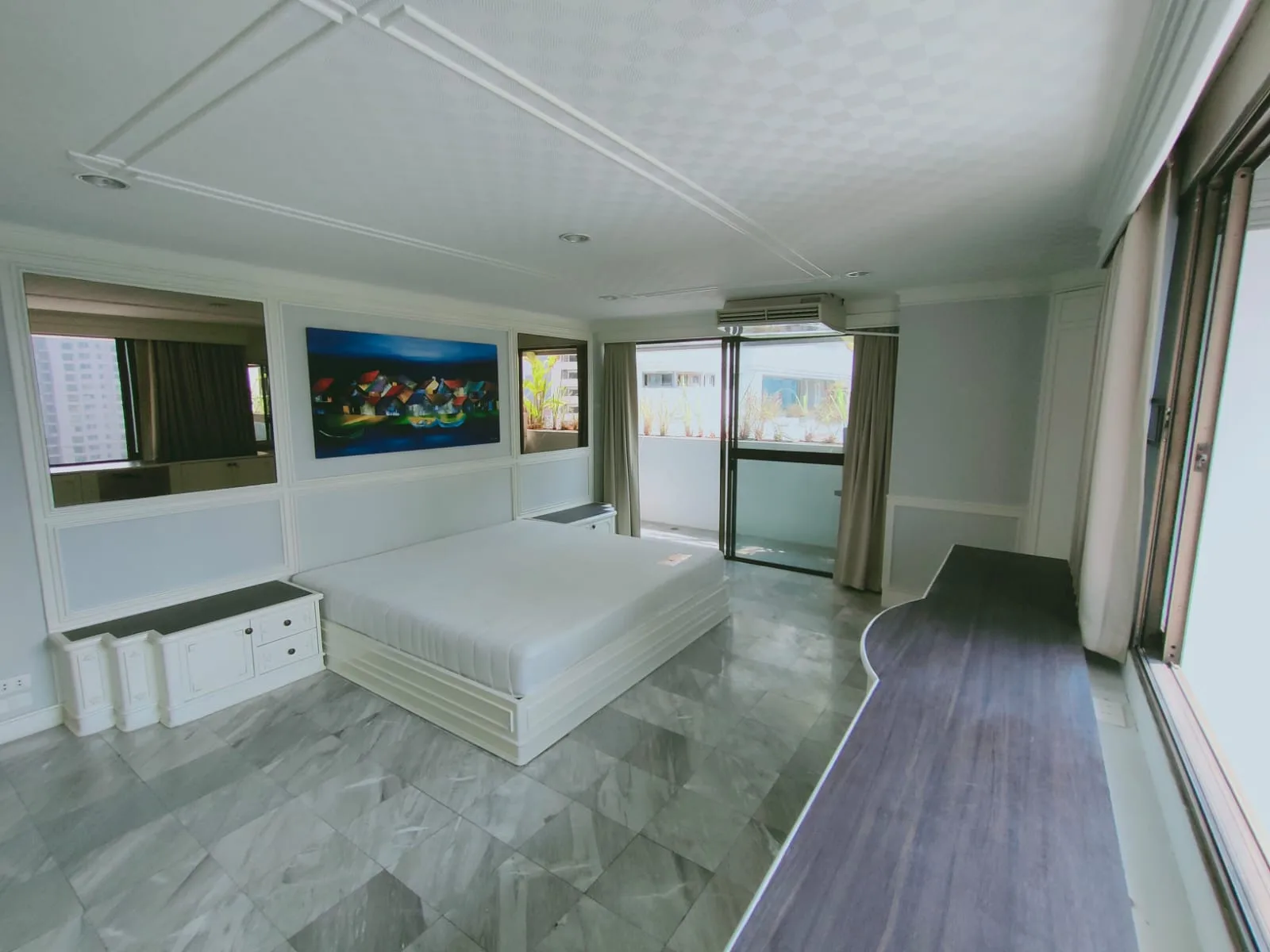 Beverly Tower Condo — photo 6