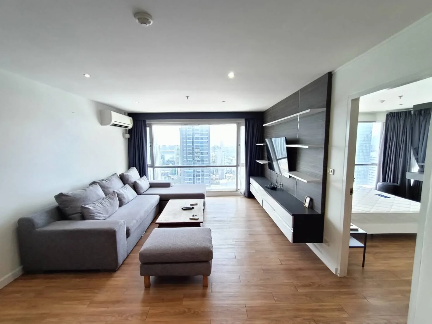 Sukhumvit Suite — photo 4