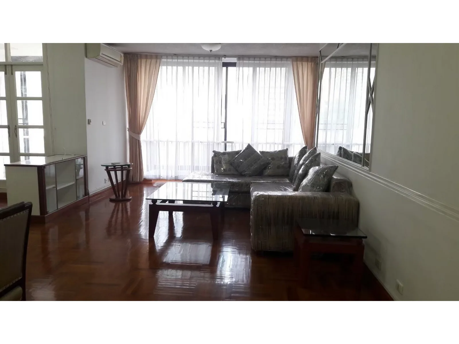 Vanicha Park Langsuan — photo 1