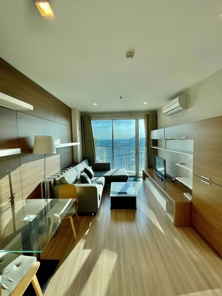 Sky Walk Condominium — photo 1