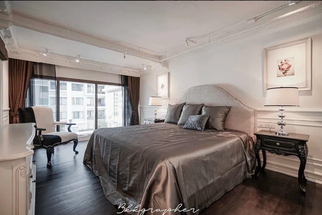 The Emporio Place — photo 11