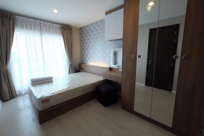 Rhythm Sathorn - Narathiwas — photo 3