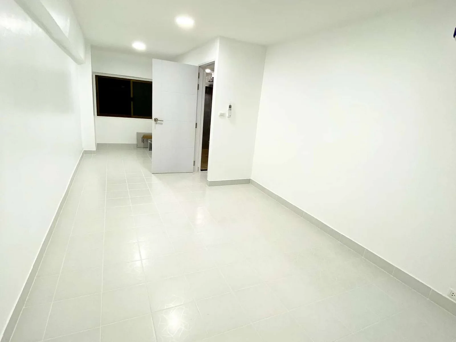 Thonglor Tower — photo 4