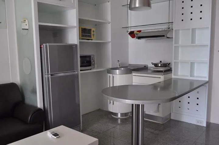 Sathorn House — photo 3