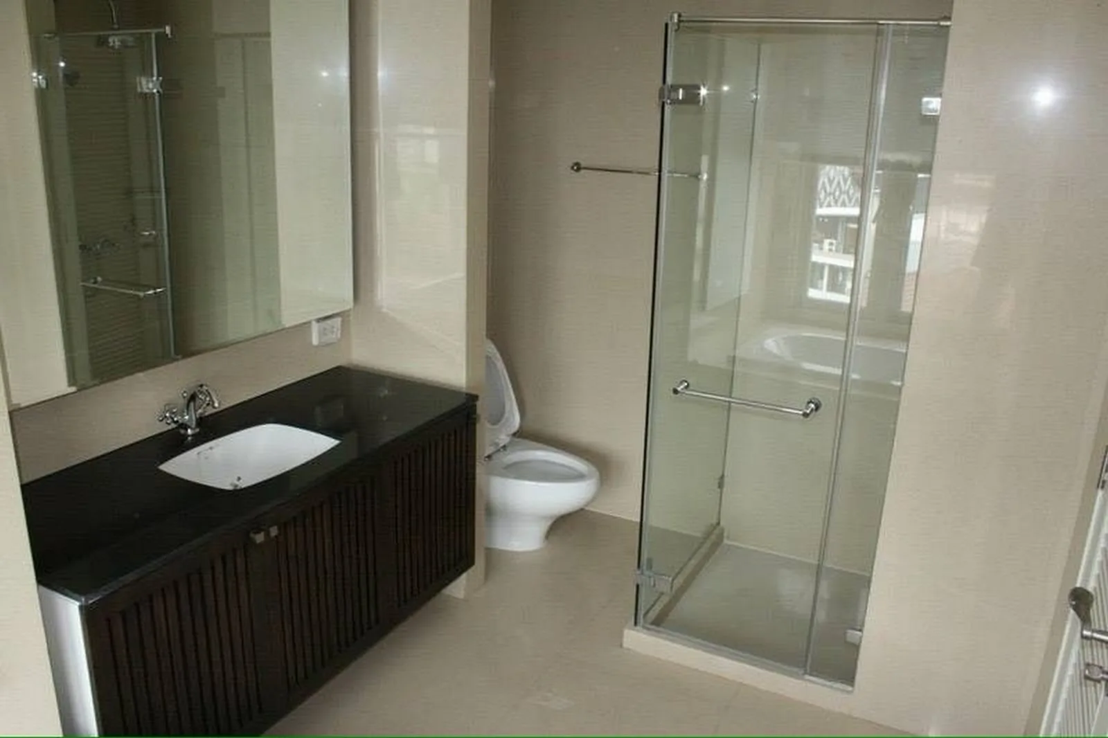 Hampton Thonglor 10 — photo 10