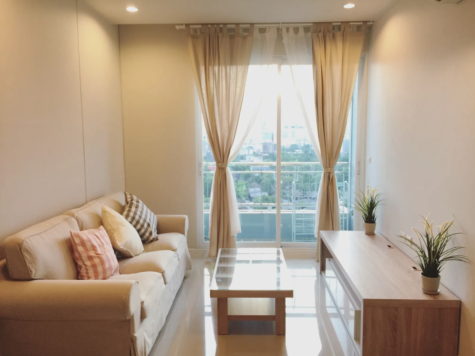 Circle Condominium — photo 1