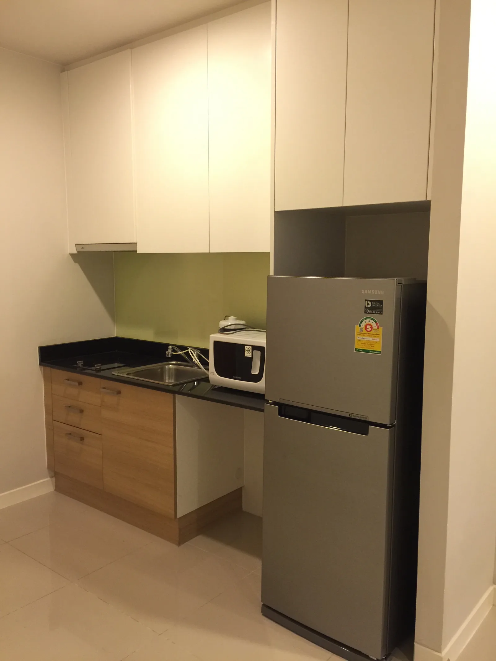 Circle Condominium — photo 6
