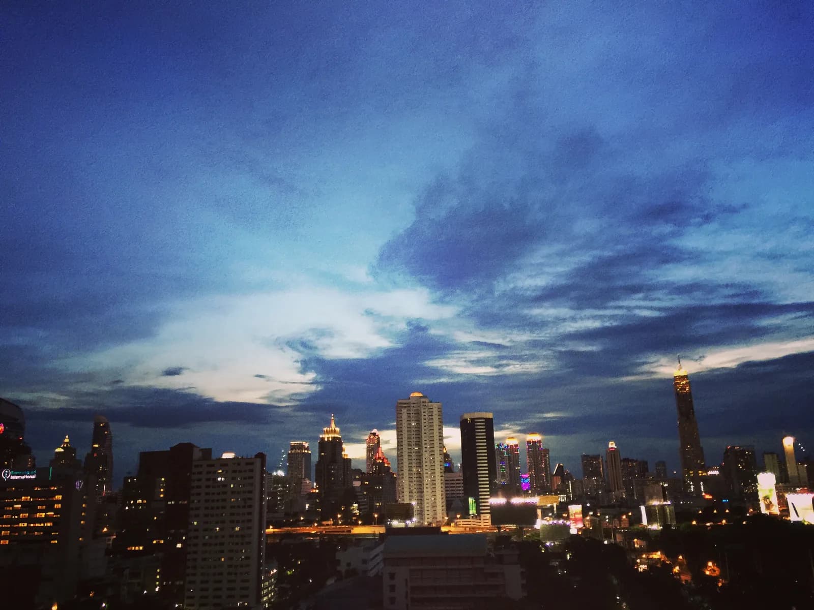 Circle Condominium — photo 8