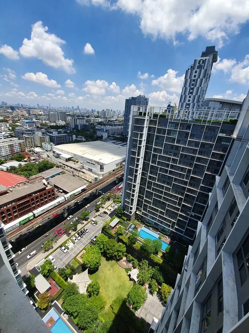 Ideo Mobi Sukhumvit 81 — photo 12