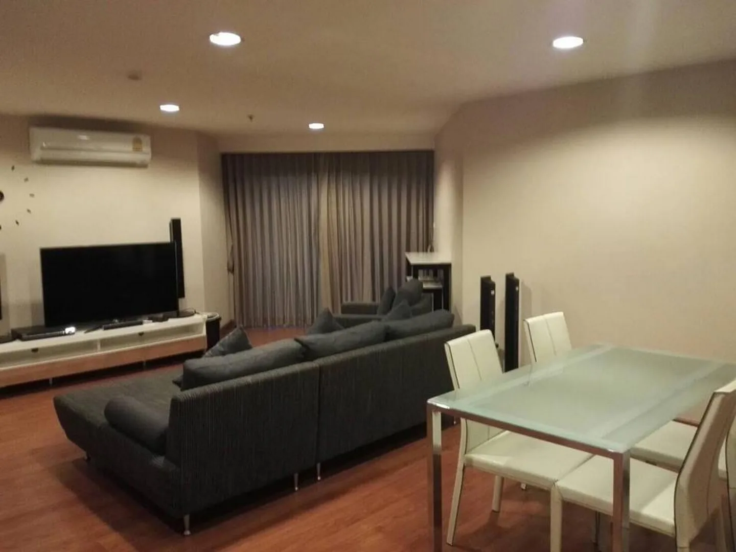 Belle Grand Rama 9 — photo 1