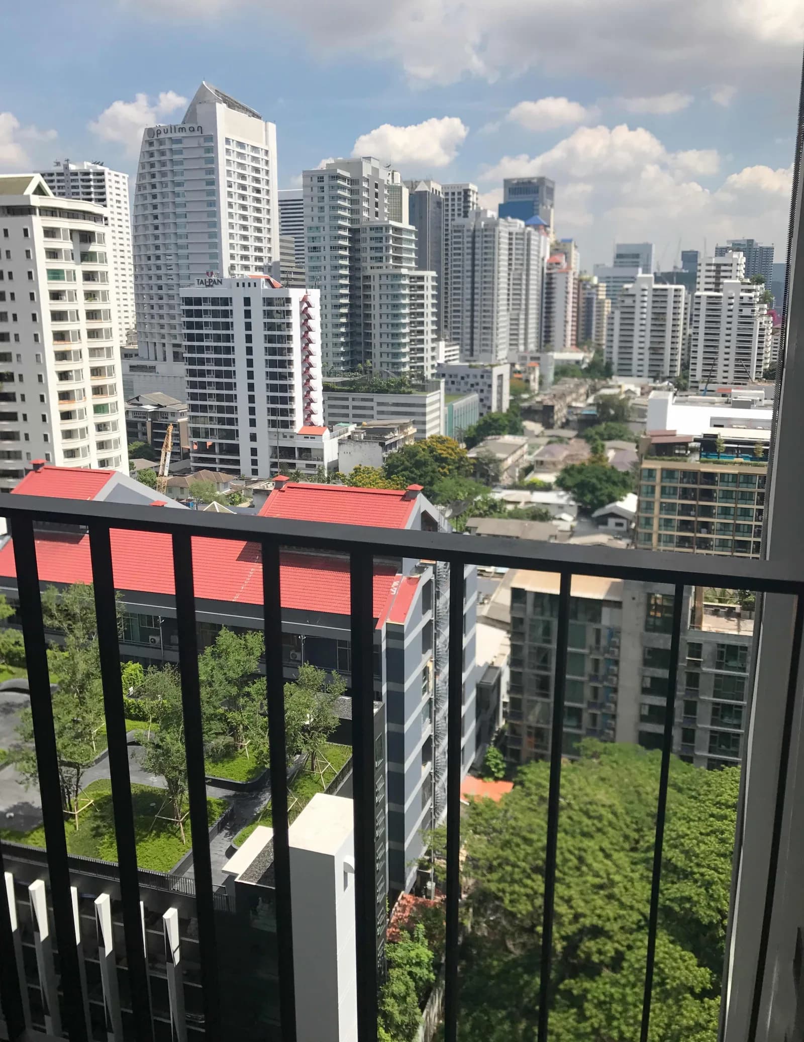 Edge Sukhumvit 23 — photo 6