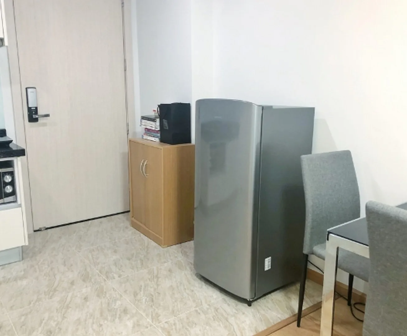 JRY RAMA9 CONDOMINIUM — photo 3