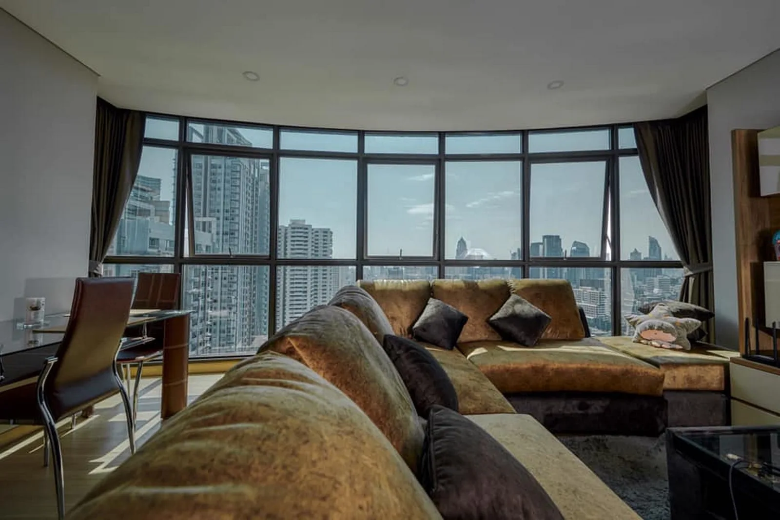 Lumpini Suite Phetchaburi - Makkasan — photo 1