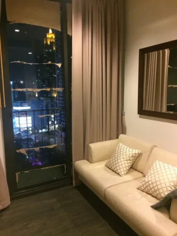 Edge Sukhumvit 23 — photo 1