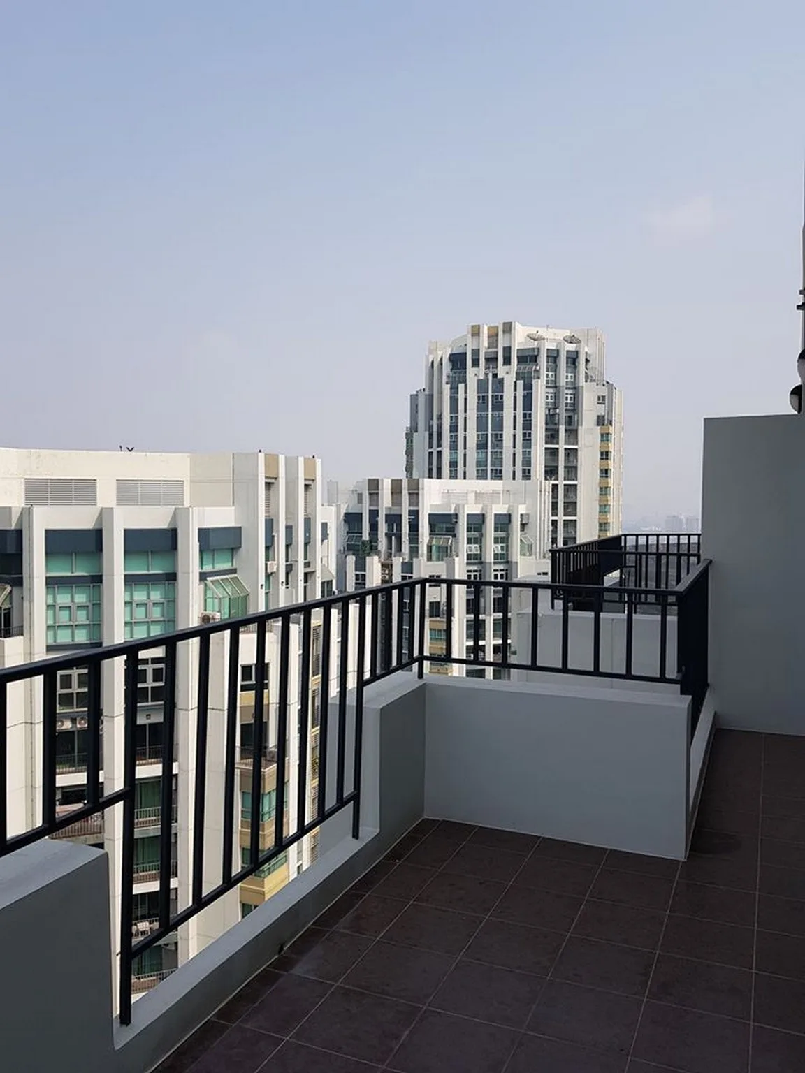 Belle Grand Rama 9 — photo 11