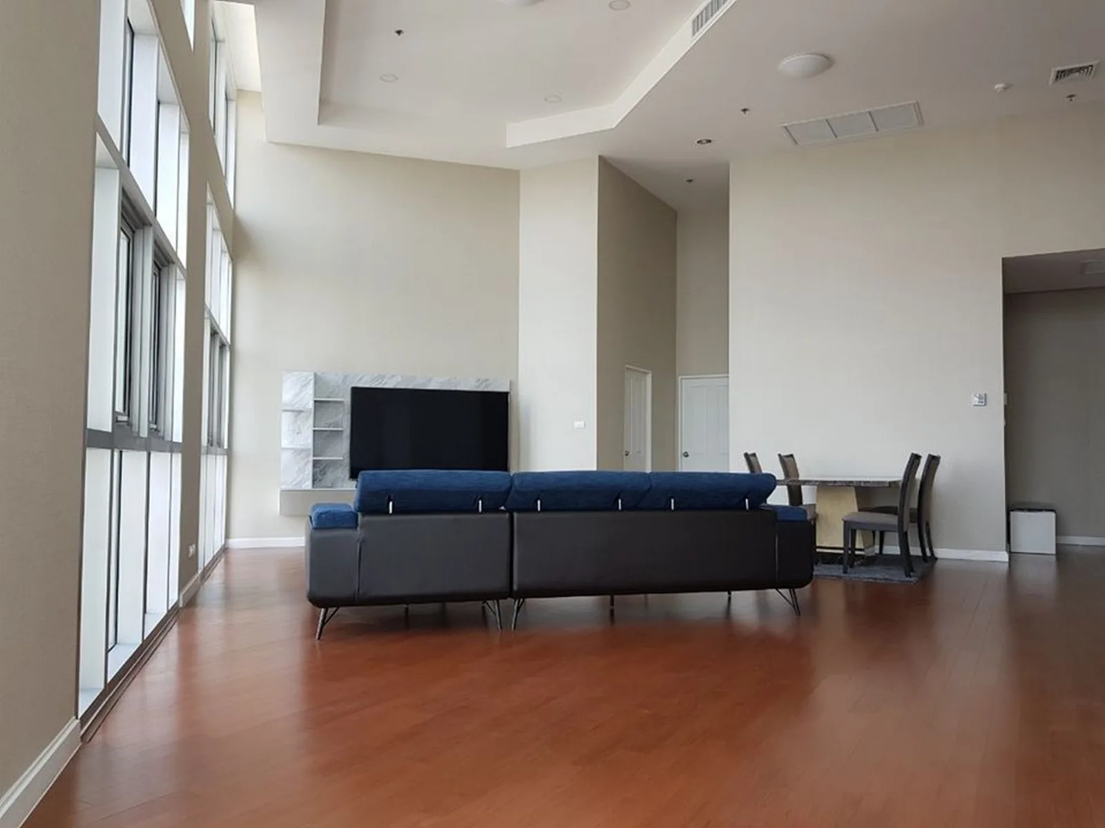 Belle Grand Rama 9 — photo 10