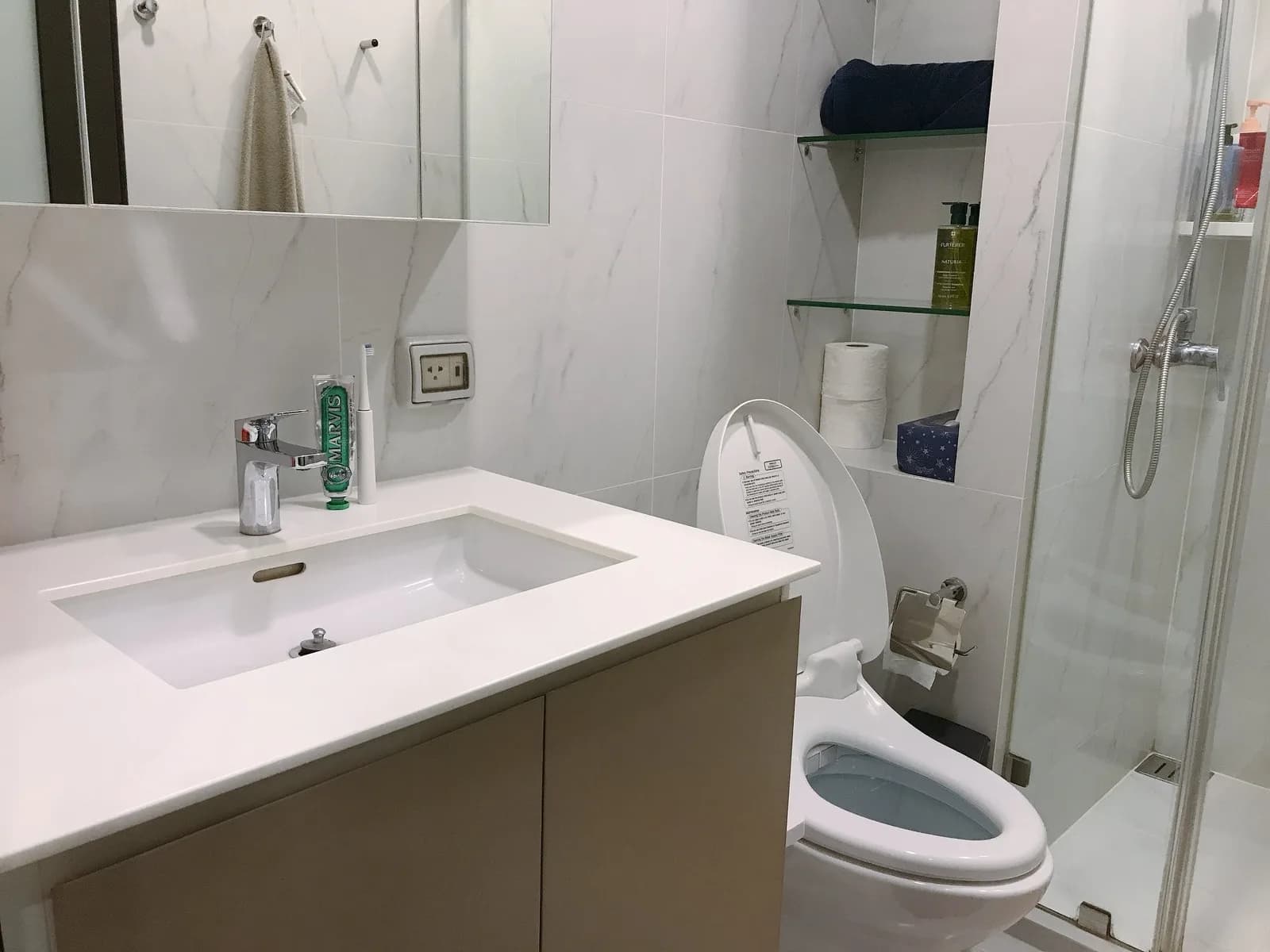 Chewathai Residence Asoke — photo 2