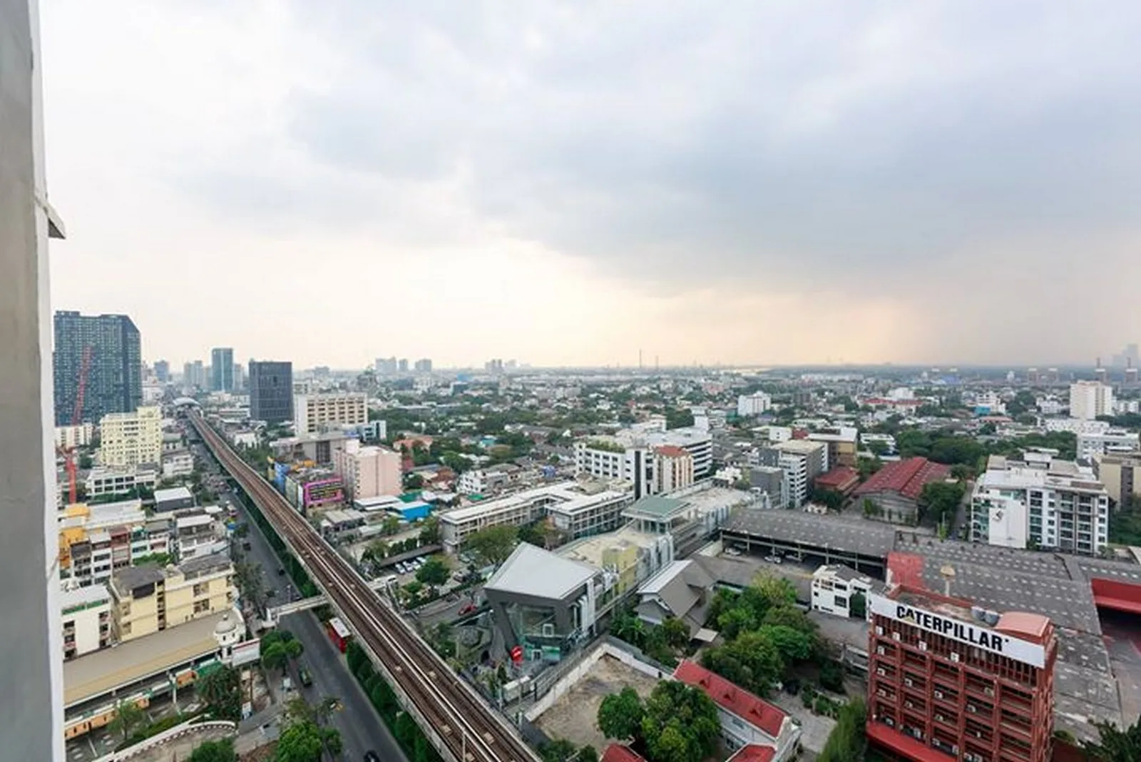 Ideo Mobi Sukhumvit 81 — photo 25
