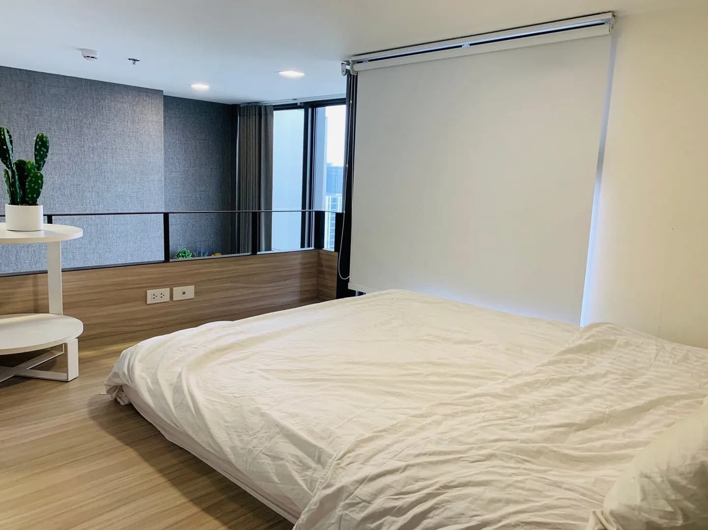 Chewathai Residence Asoke — photo 1