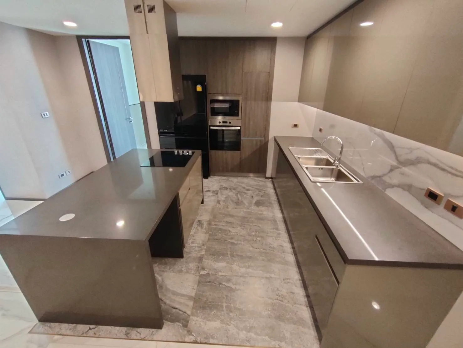 Polaris Residence — photo 9