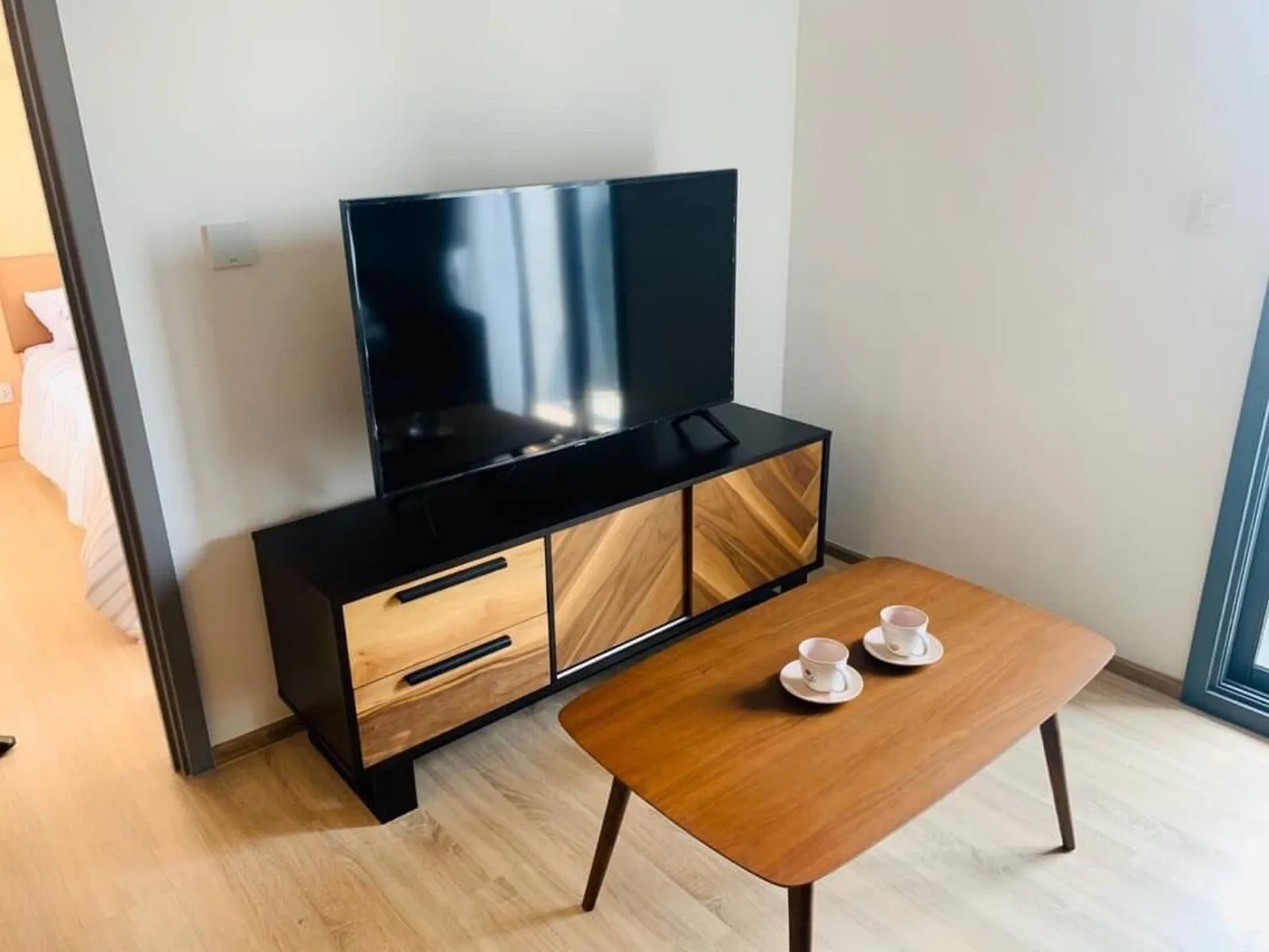 Taka Haus Ekamai 12 — photo 8