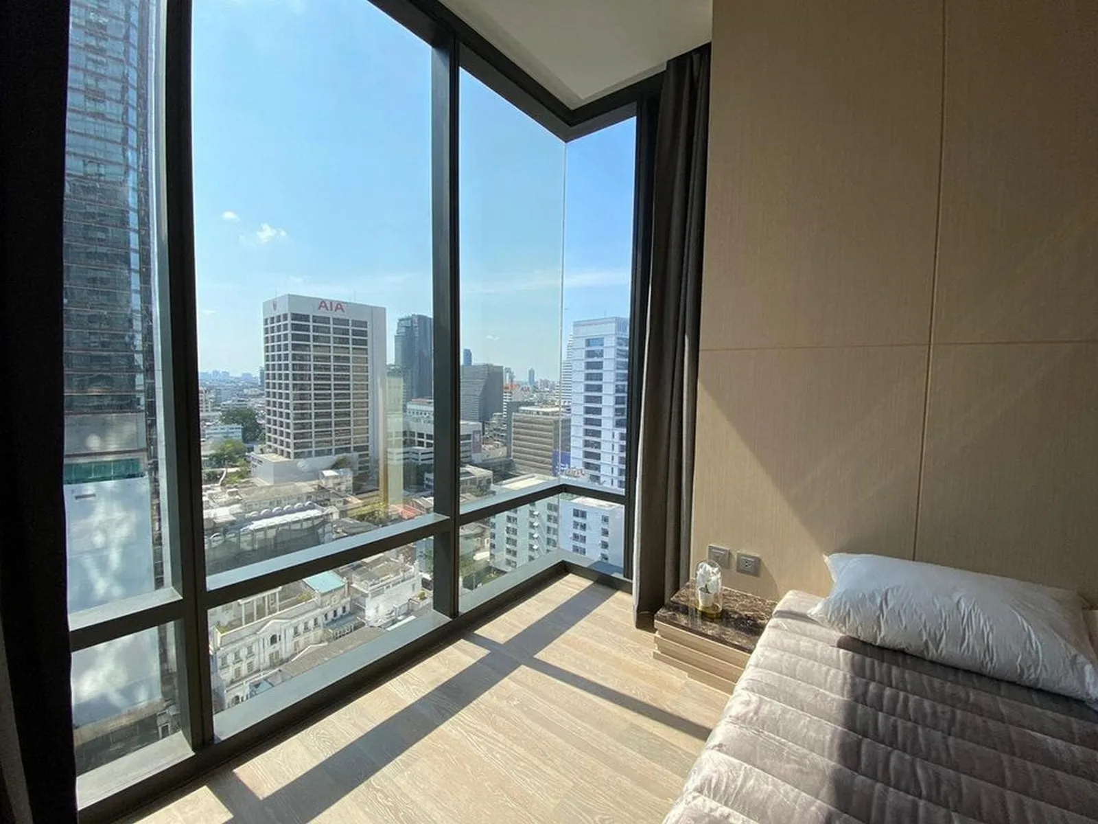 Ashton Silom — photo 12