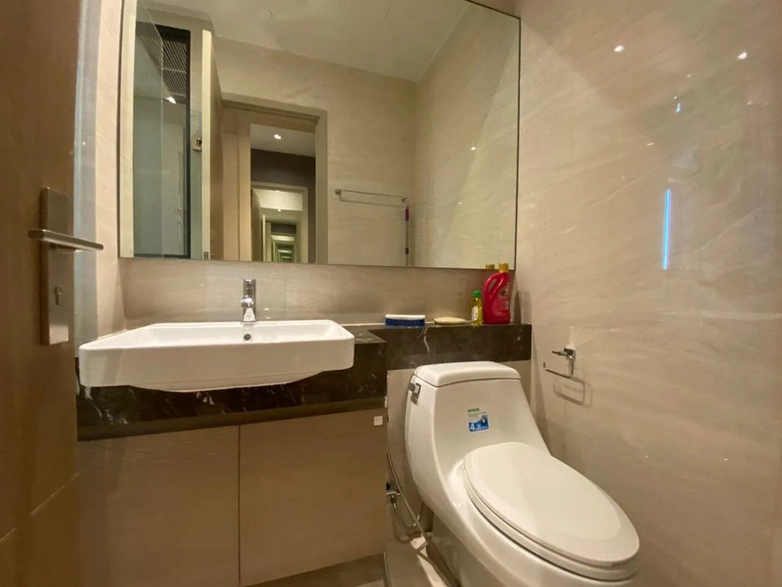 Ashton Silom — photo 15