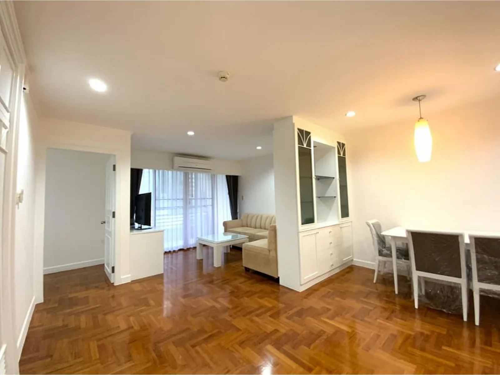 Acadamia Grand Tower — photo 2