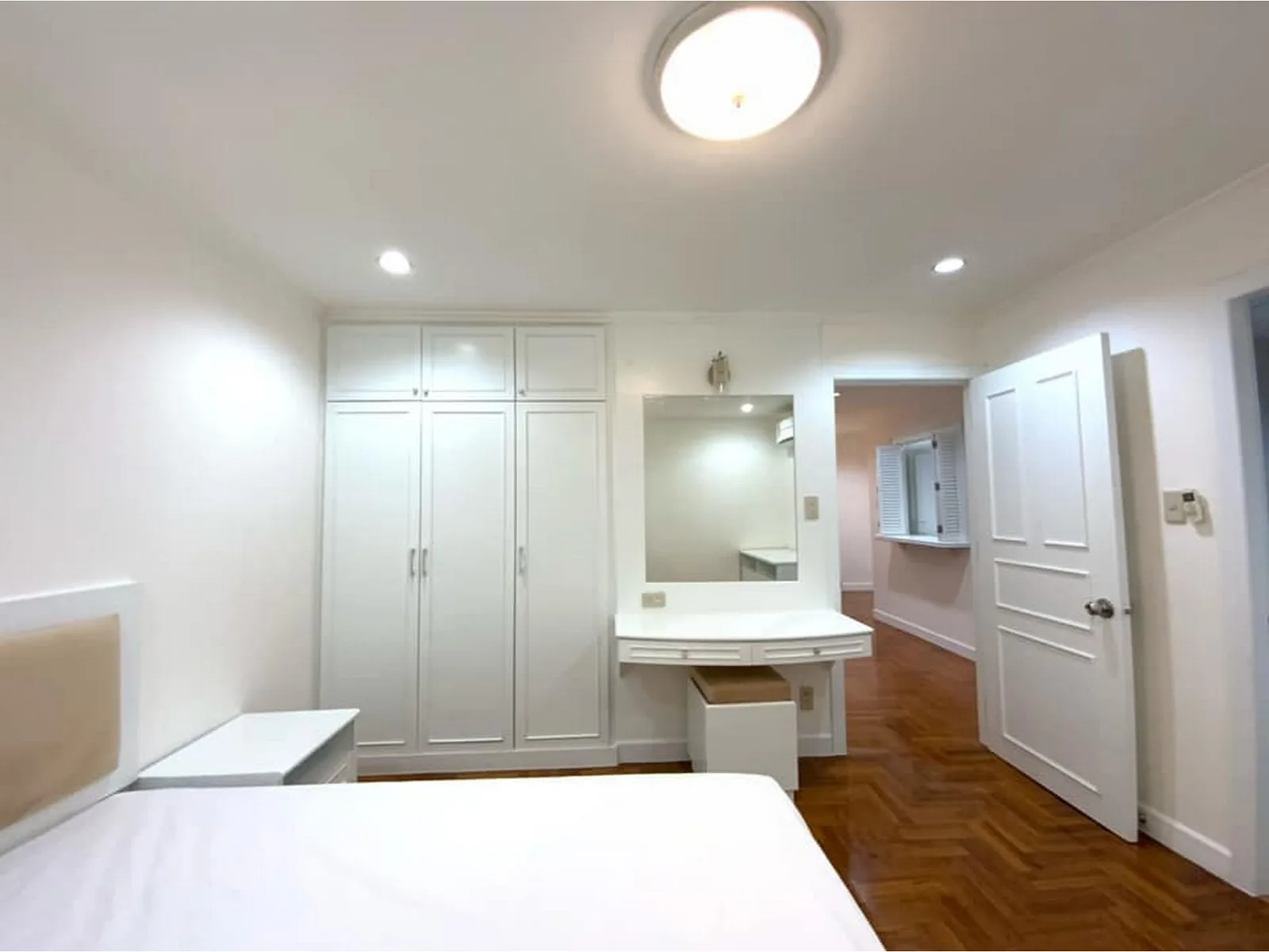 Acadamia Grand Tower — photo 9
