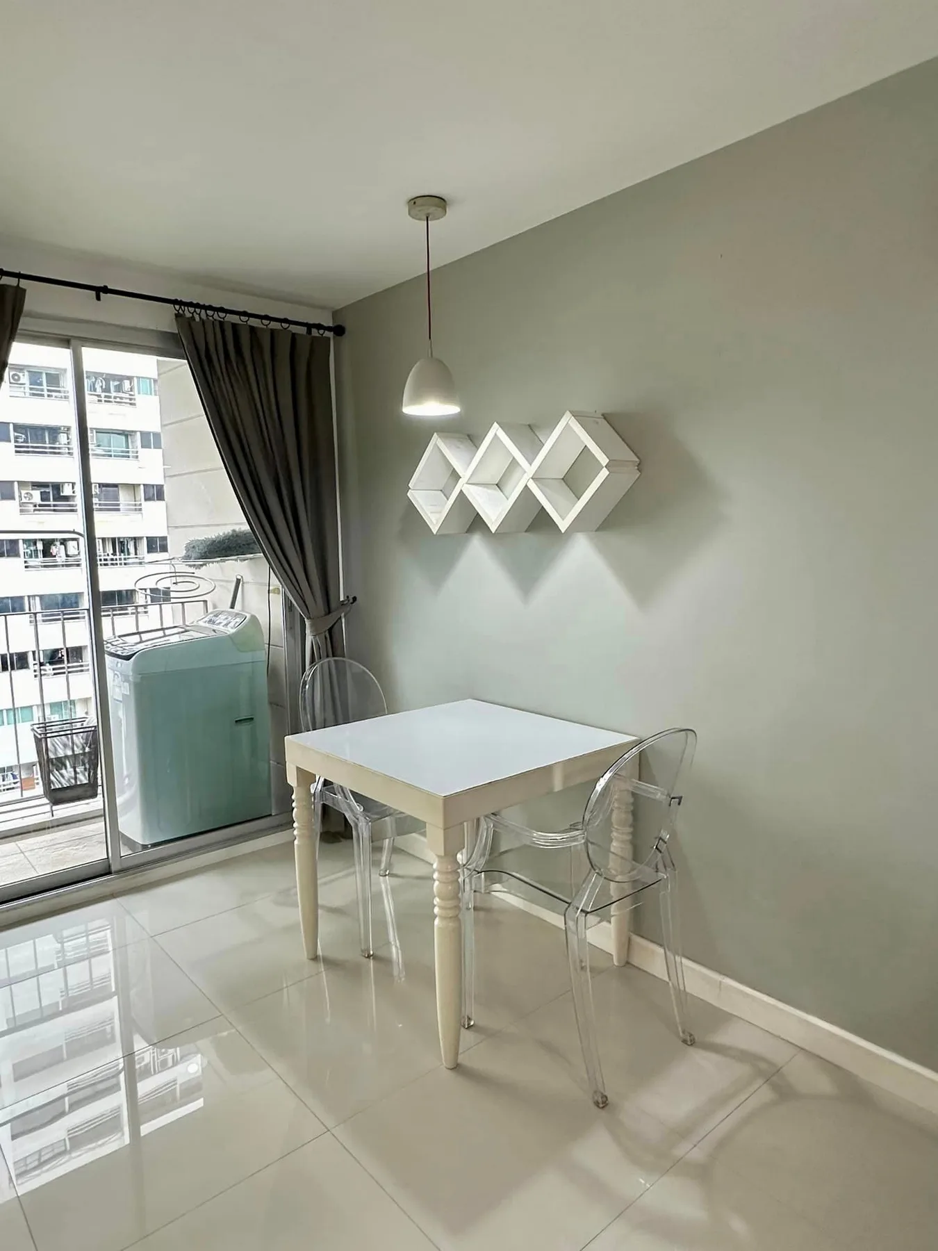 The Clover Thonglor — photo 3