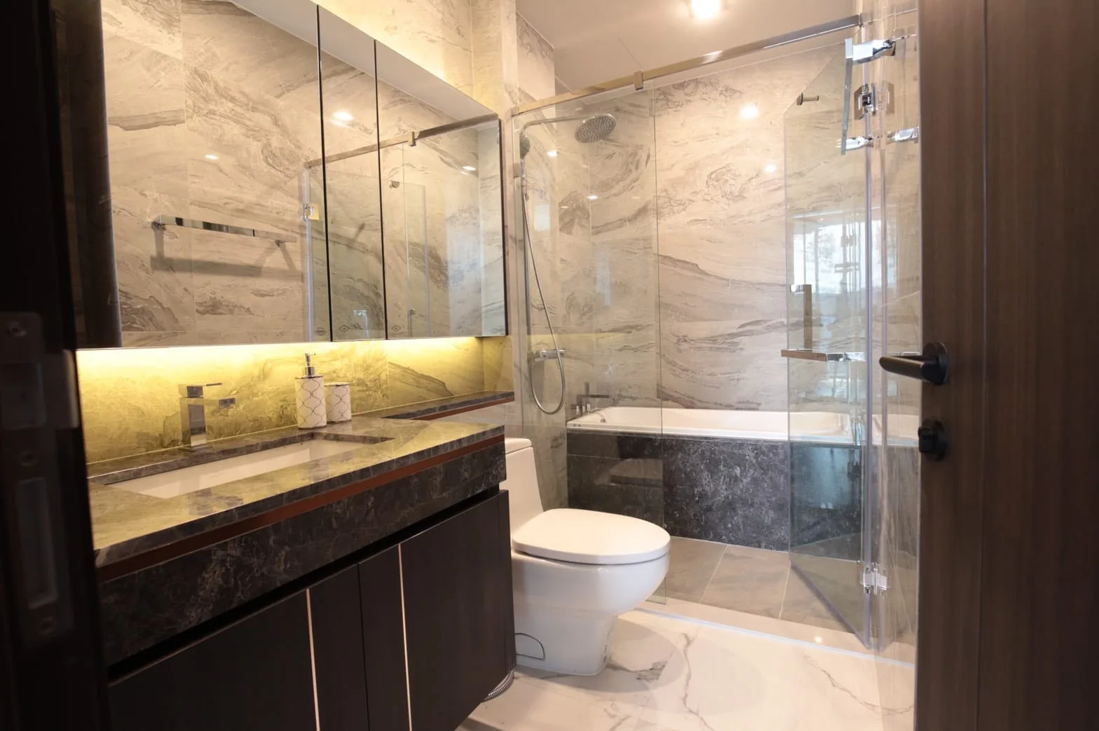 Laviq Sukhumvit 57 — photo 10
