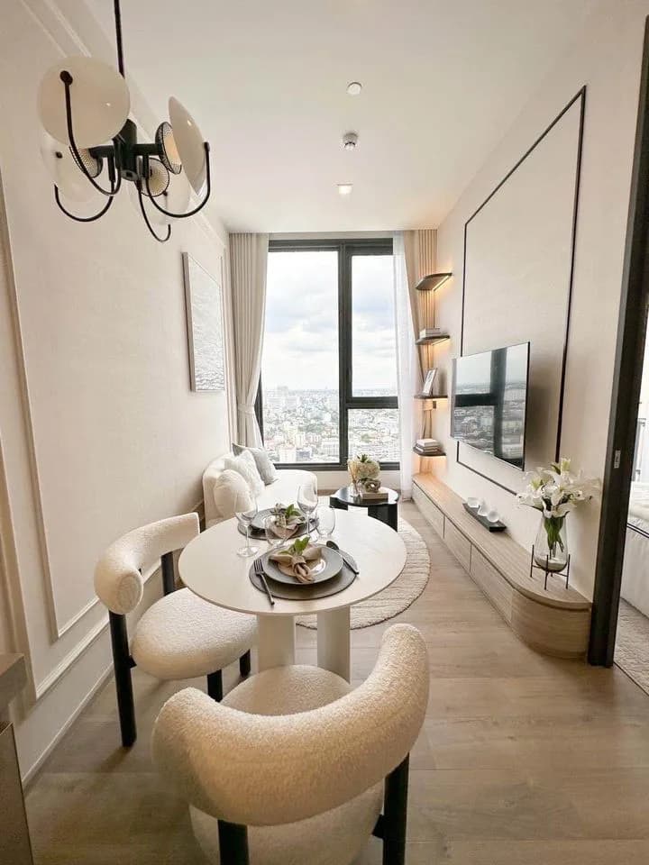 The Crest Park Residences — photo 1