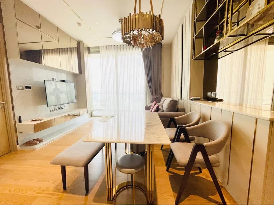 Magnolias Waterfront Residences — photo 2