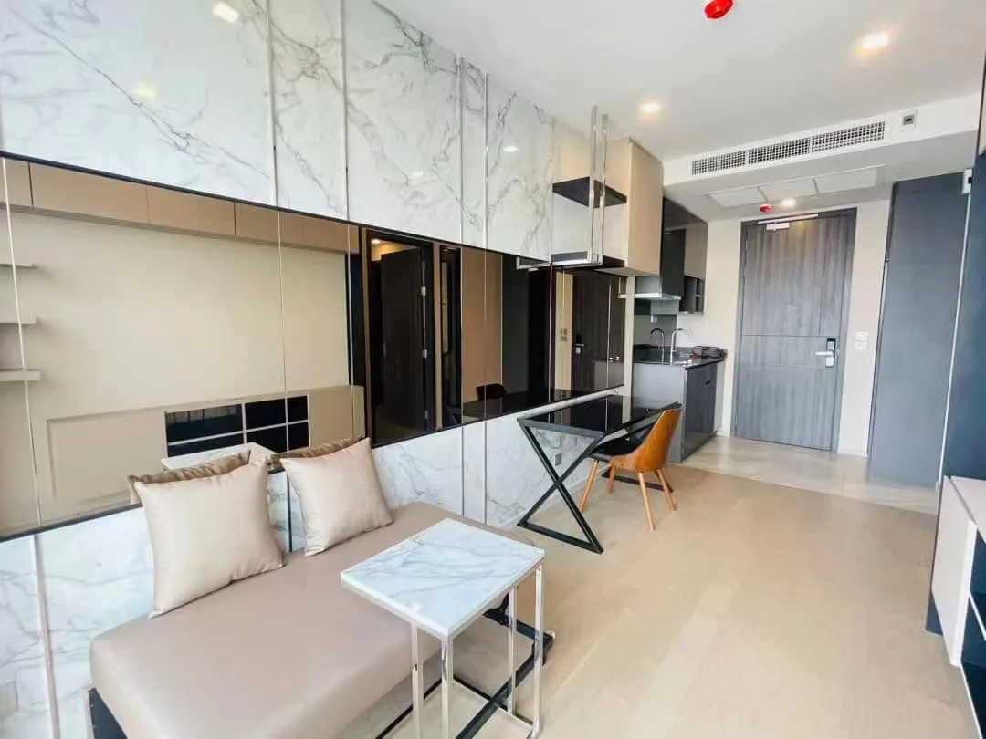 Ashton Asoke — photo 1