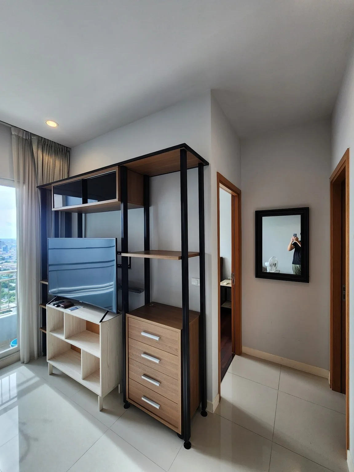 Circle Condominium — photo 4