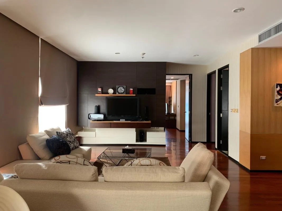 The Height — photo 1