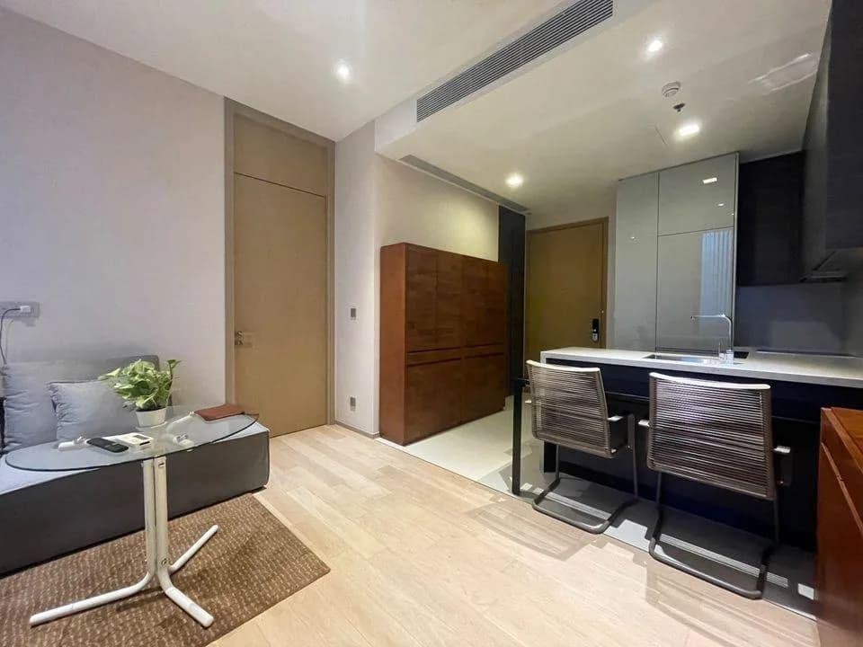The Esse Asoke — photo 4