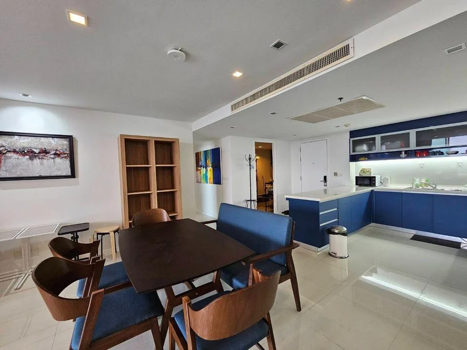 Sathorn Heritage — photo 2