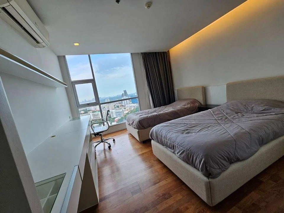 Sathorn Heritage — photo 7