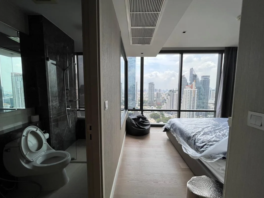 Ashton Silom — photo 11