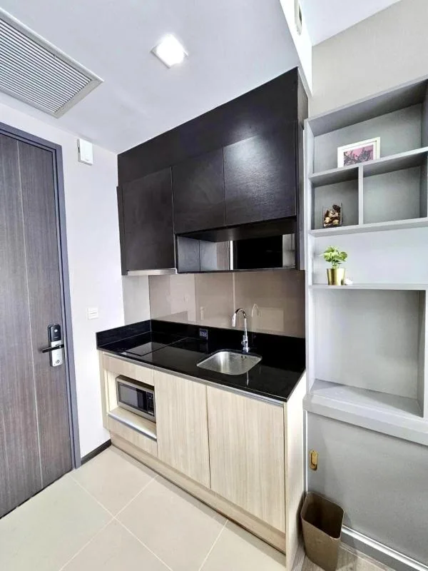 Edge Sukhumvit 23 — photo 4